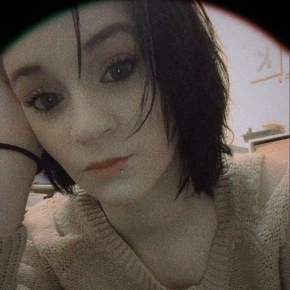 Meet your Posher, Katelyn - Picture 1 of 1